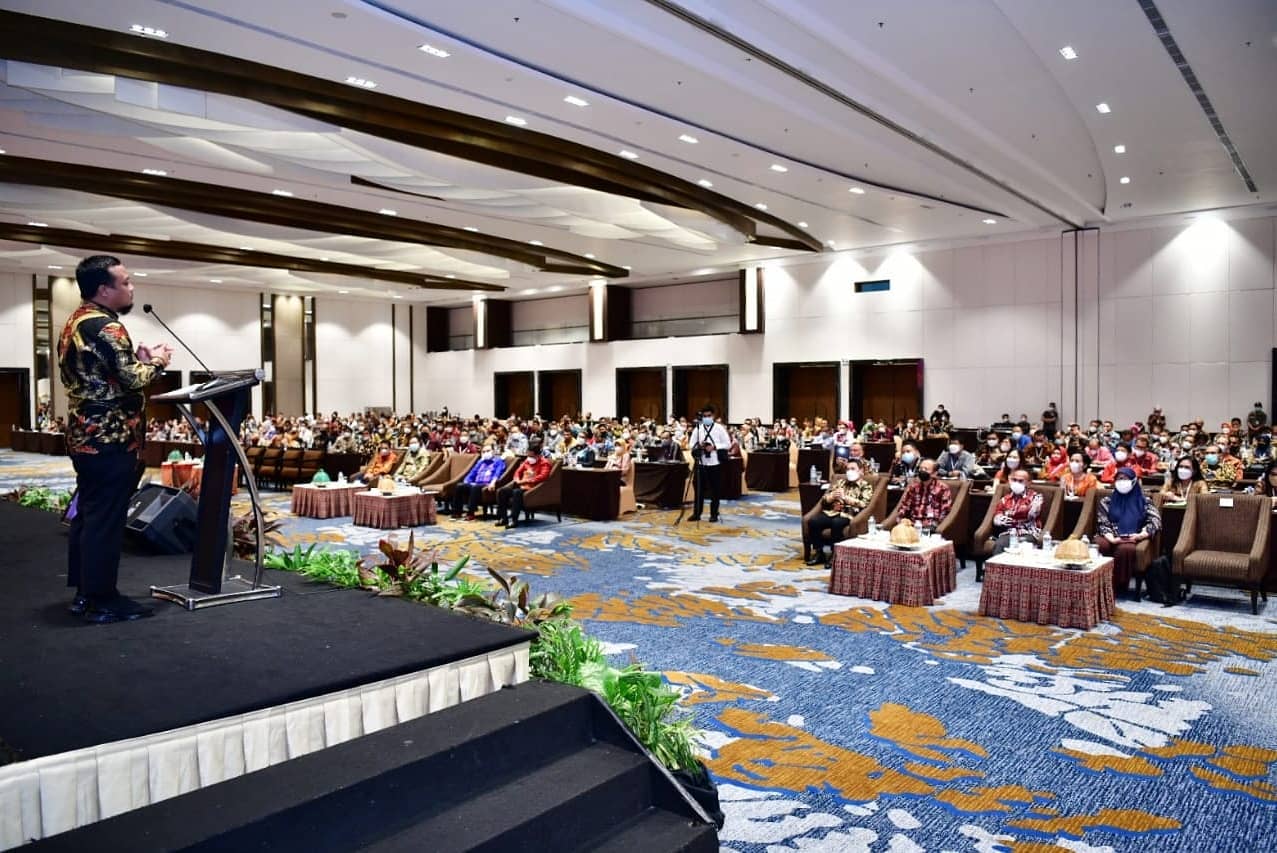 Kepala Badan Kesbangpol se-Indonesia Kumpul di Makassar, Plt Gubernur Berharap ada Penyamaan Persepsi Terkait Politik dan Pemerintahan Umum